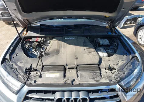 2018 Audi Q7 2.0T Premium z USA, uszkodzony, nr VIN WA1LHAF74JD015170